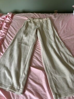 aerie Waffle-Knit Drawstring Lounge Pants in Cream size M short.